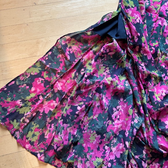 Club Monaco Pink/green Floral print maxi dress, 00. GD1141 - Picture 10 of 11